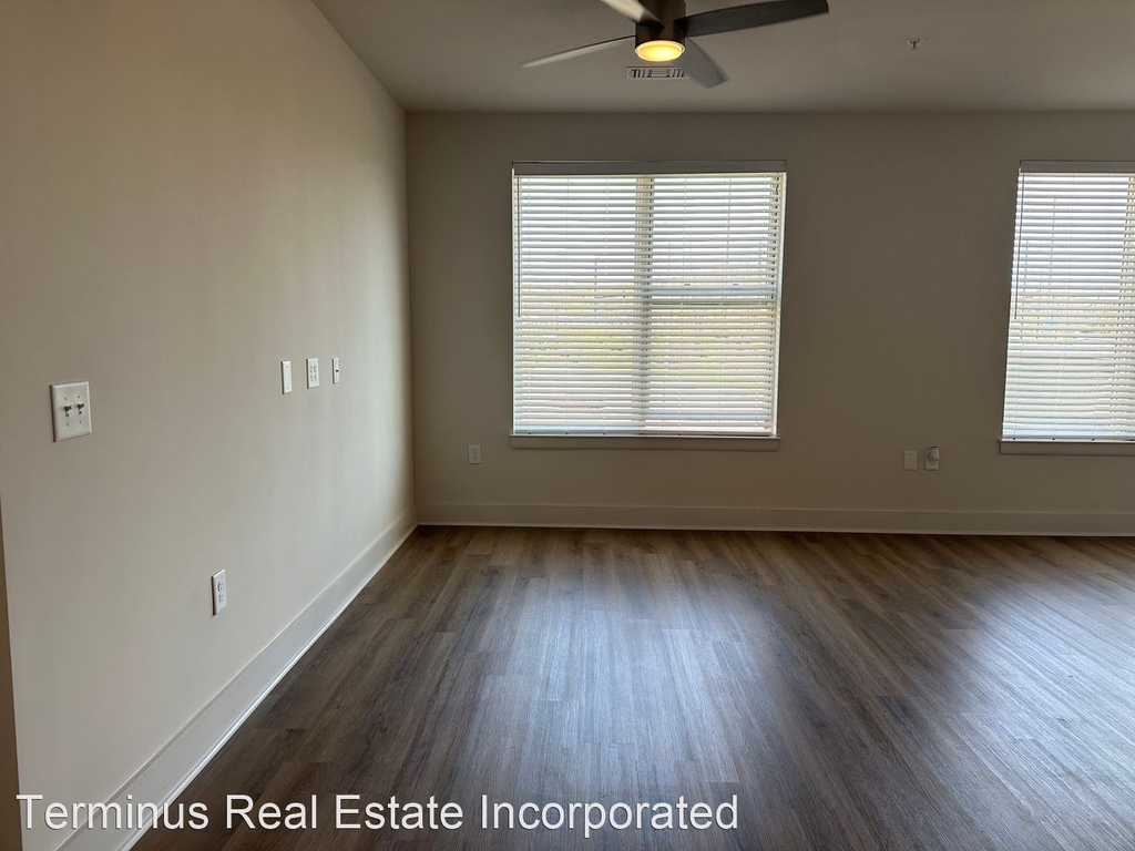 Stockyard Lofts 215 Willow Avenue - Photo 2