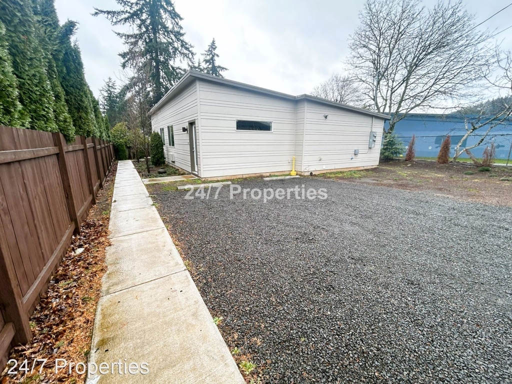 2741 Se 118th Ave - Photo 8