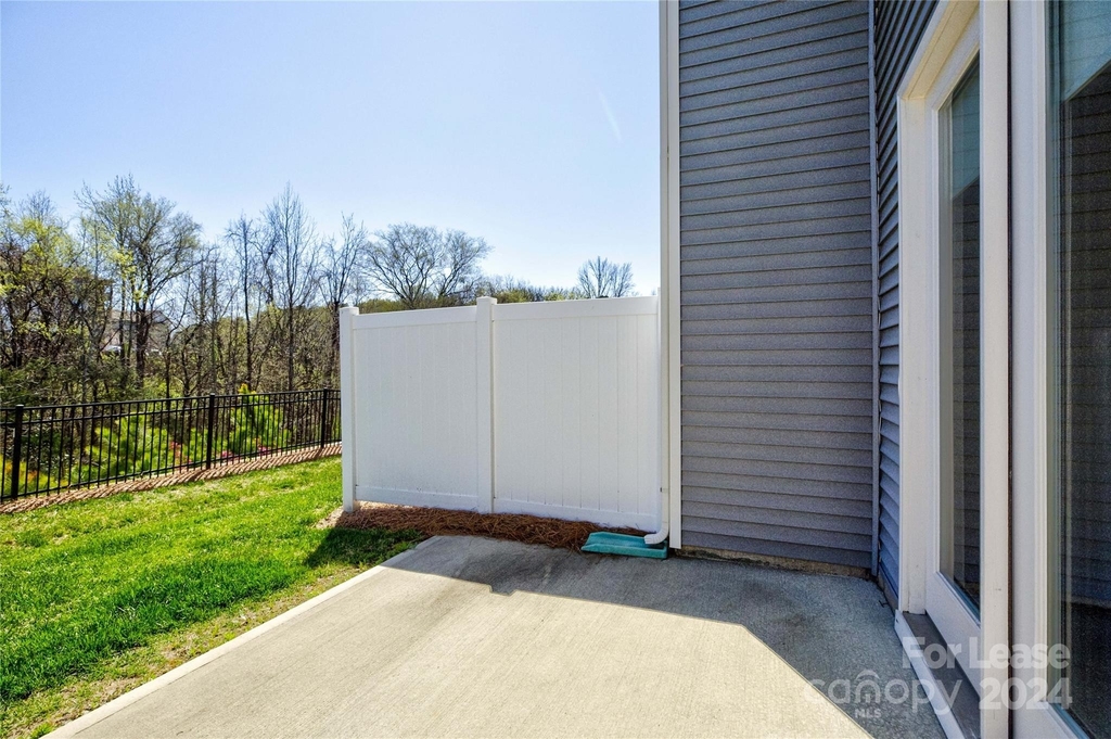 9253 Glenburn Lane - Photo 35