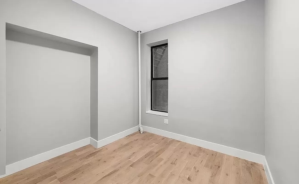 100 West 139th Street - Photo 5