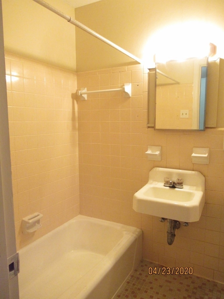 326 W Hampton Ave # 10 - Photo 14