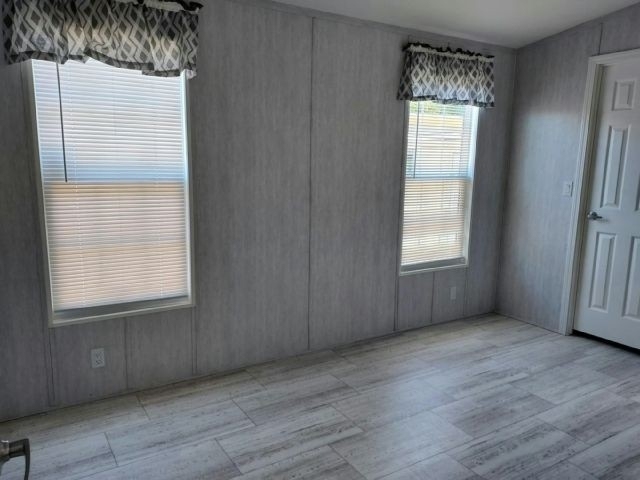 5611 Bayshore Rd - Photo 7