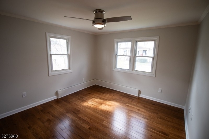 154 Kanouse St - Photo 11