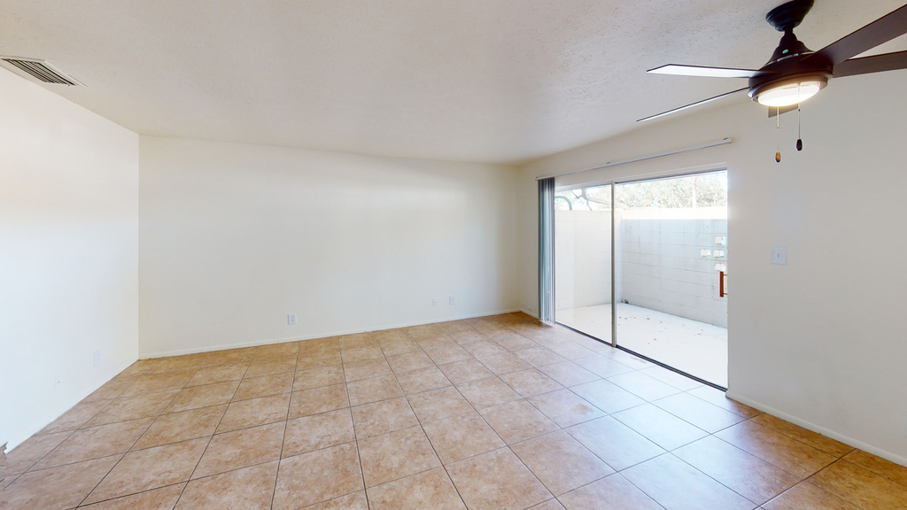 11500 Summit West Boulevard - Photo 2