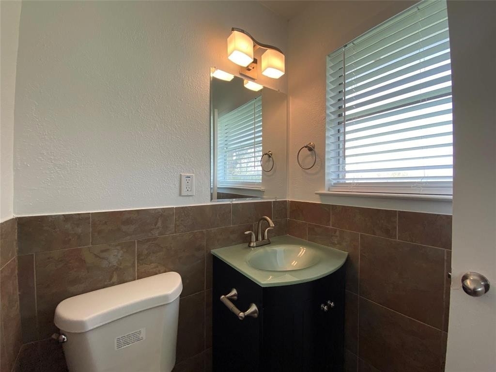 6510 Cinnamon Oaks Drive - Photo 21