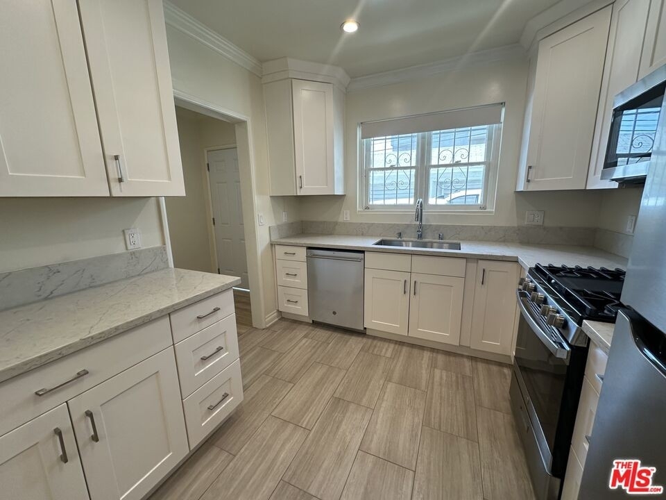 117 N Kings - Photo 7