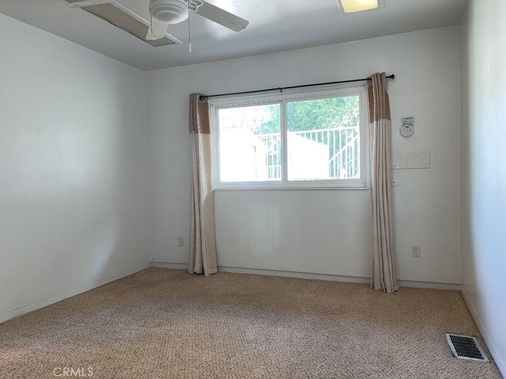 5050 Sedgewick Avenue - Photo 39