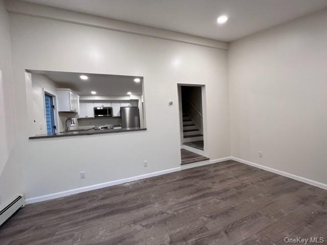 687 Jersey Avenue - Photo 1