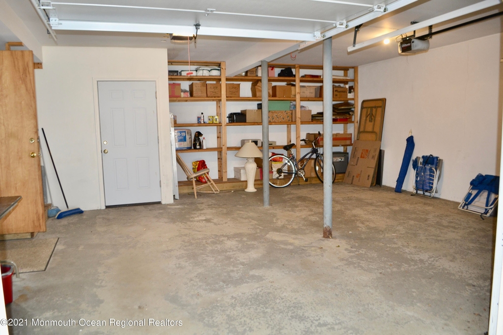 109 2nd Avenue - Photo 26