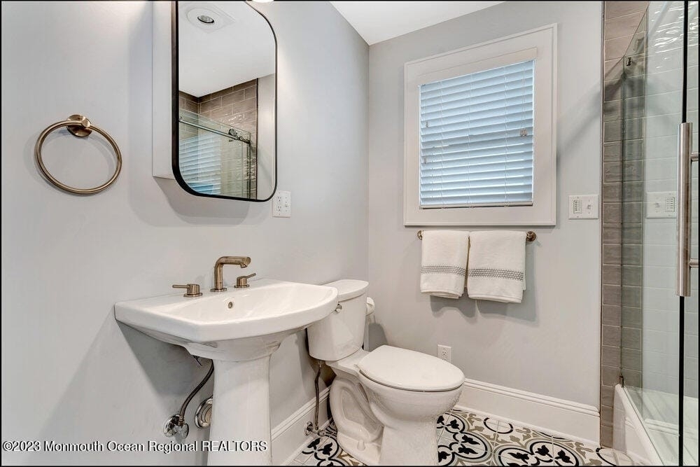 305 Ocean Avenue - Photo 29