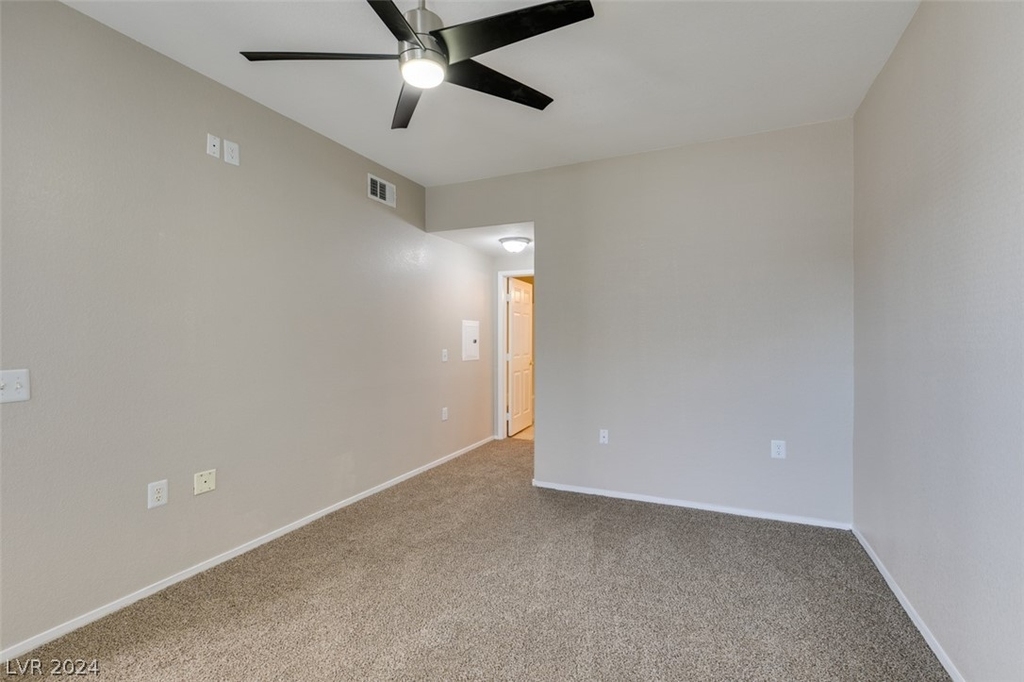 10245 S Maryland Parkway - Photo 34