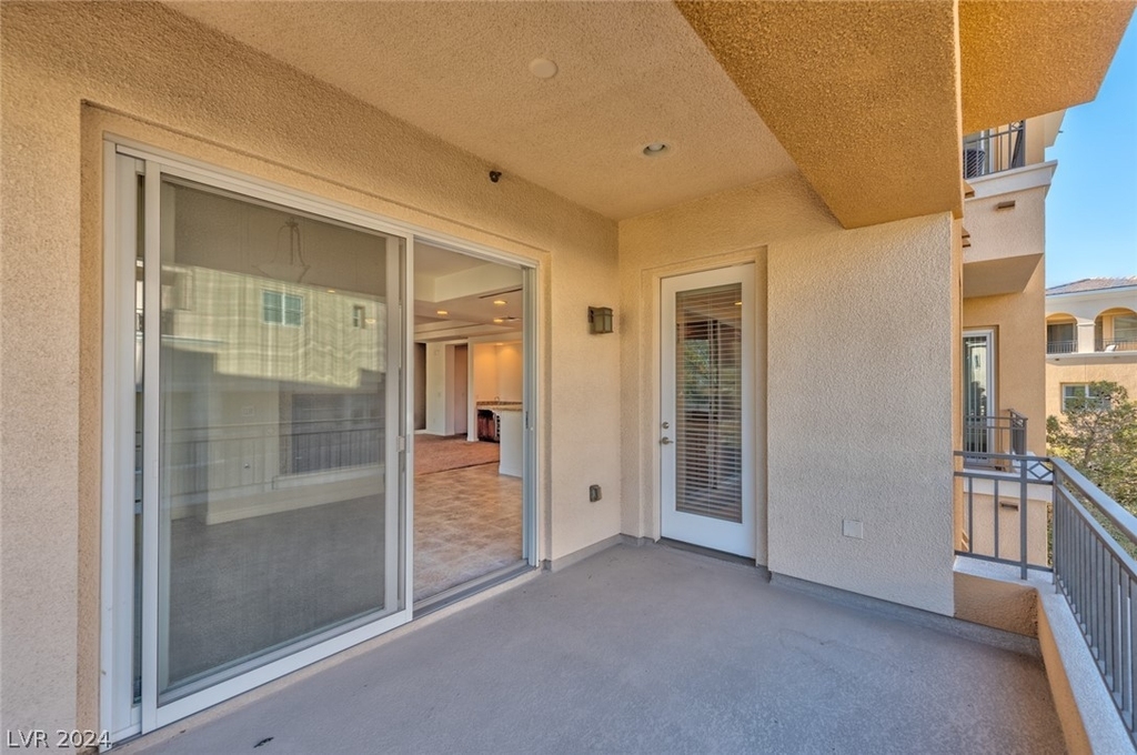 9207 Tesoras Drive - Photo 17