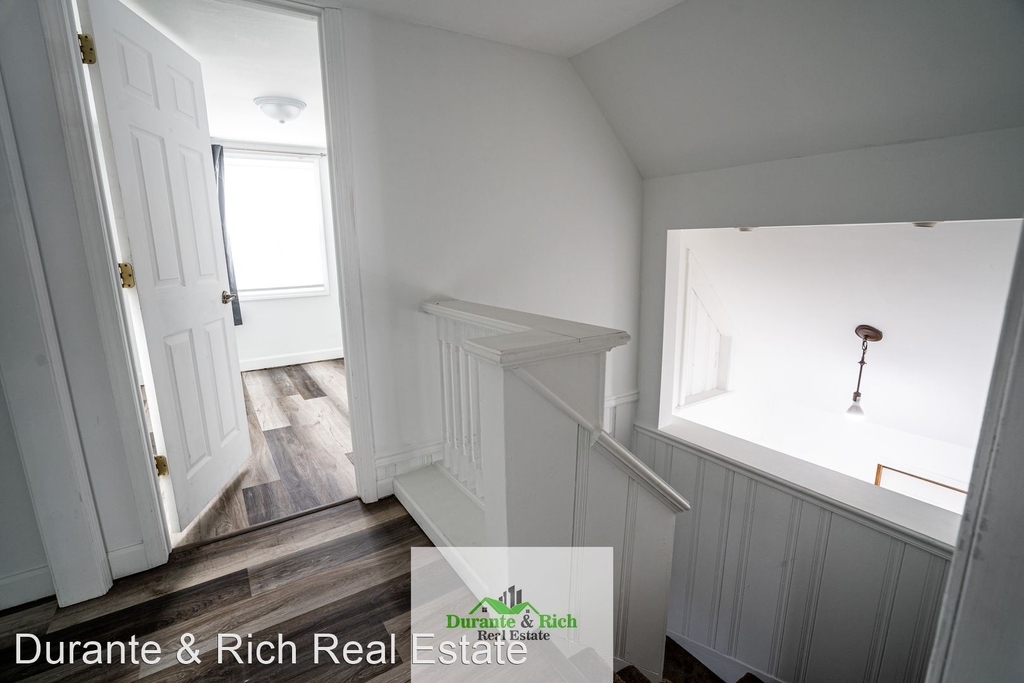 2400 Gillen Street - Photo 16