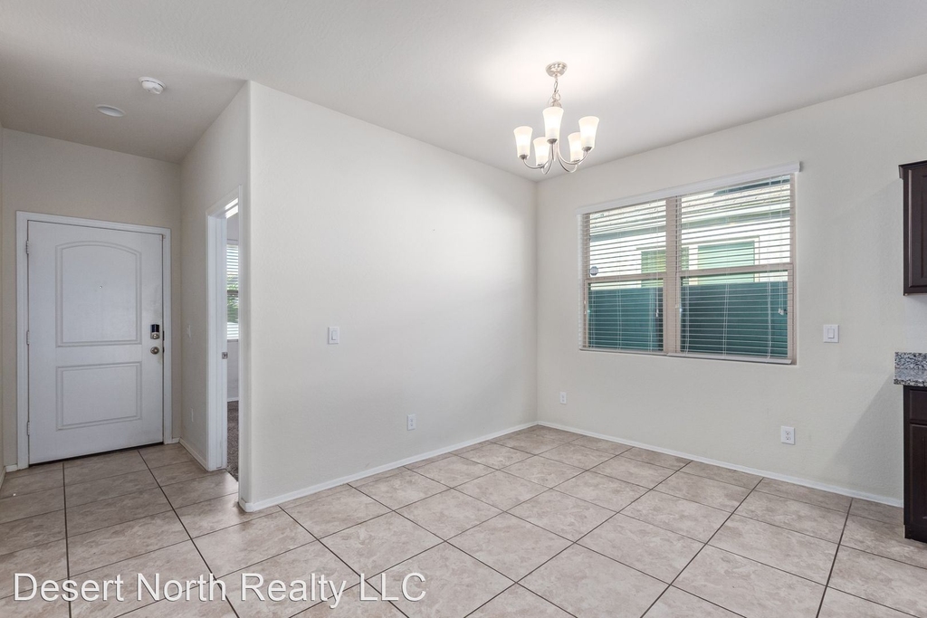 36989 W Maddaloni Ave. - Photo 21