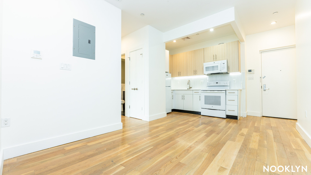 818 Lexington Avenue - Photo 11