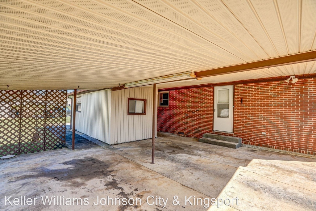 200 Fairacres Dr - Photo 33