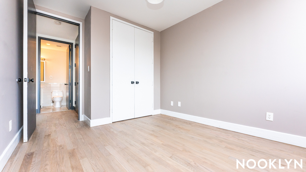 756 Myrtle Avenue - Photo 14