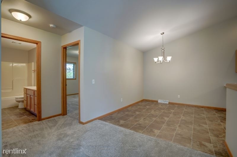 4544 Windsor Rd - Photo 3