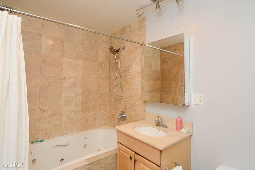 1741 W. Melrose, Unit A1-bf - Photo 16