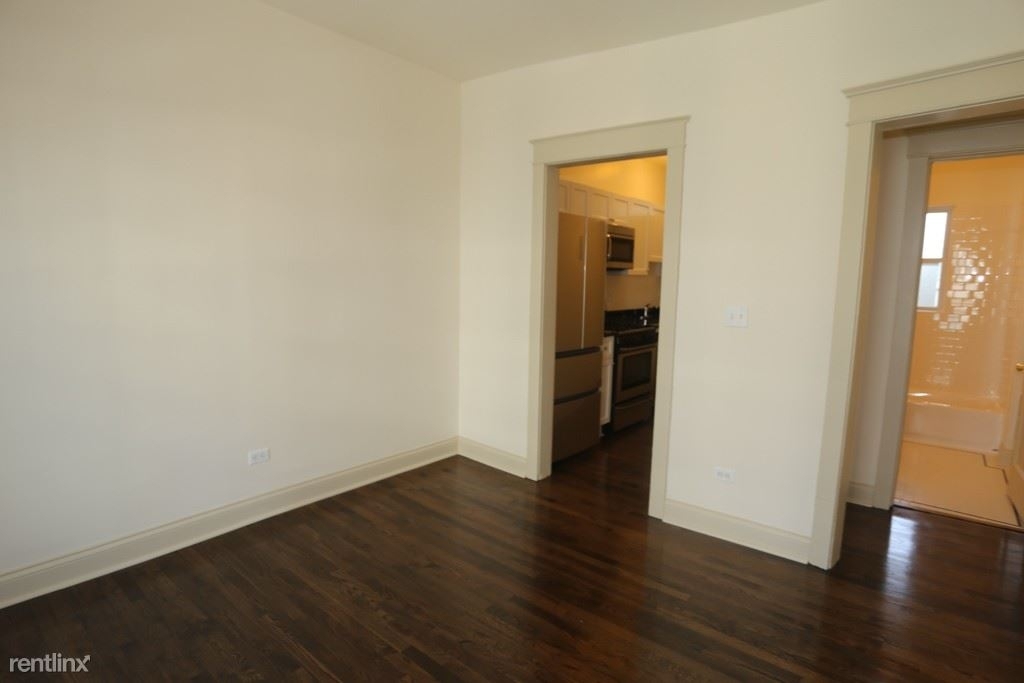 4706 N. Racine, Unit E-8 - Photo 5