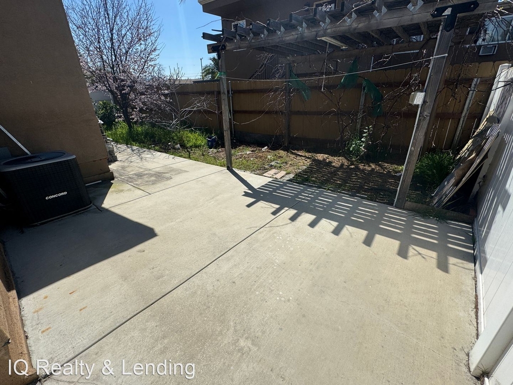 1166 E Lexington Ave - Photo 12