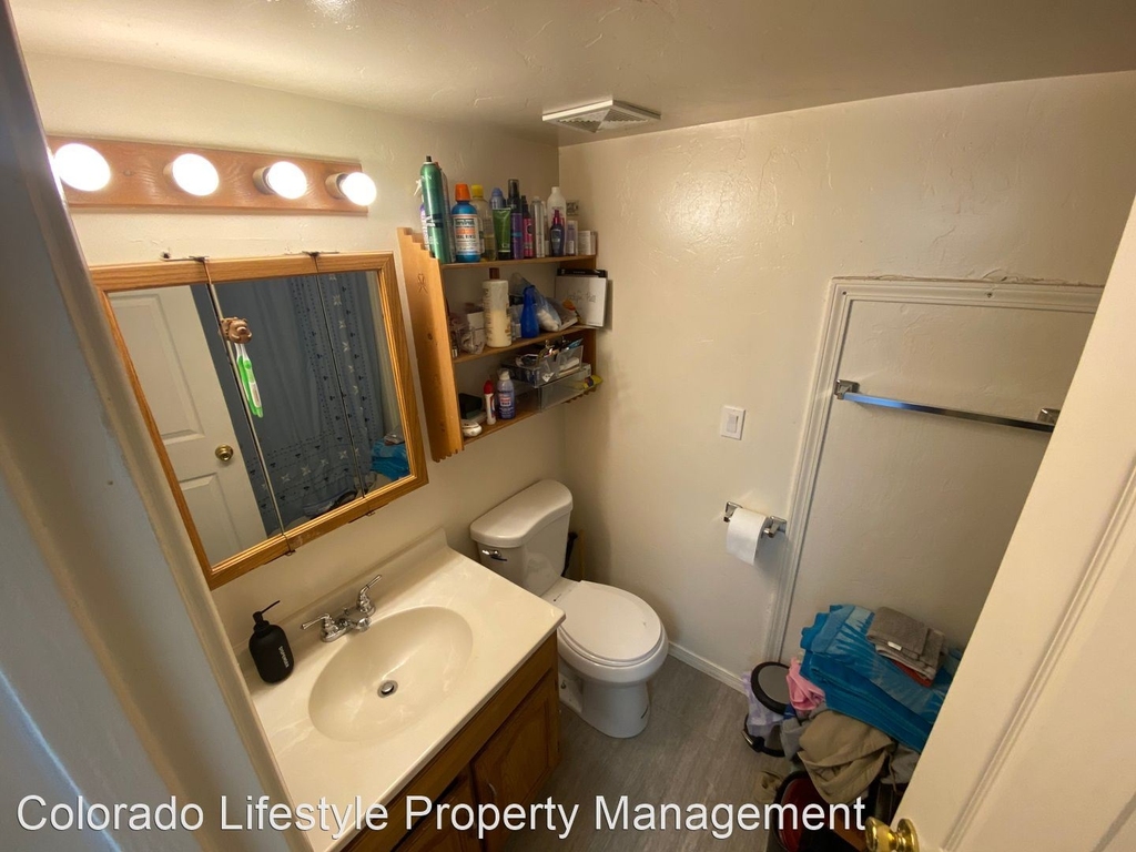 152 E 19th Street - Photo 13