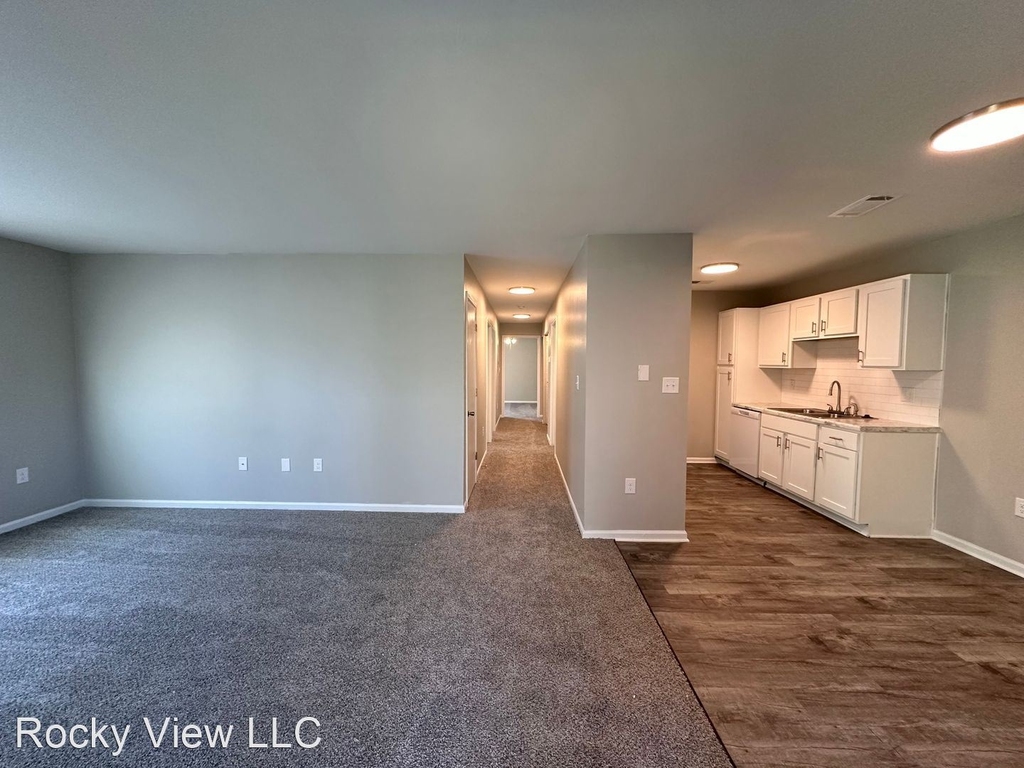 1810 Rocky View Way - Photo 8