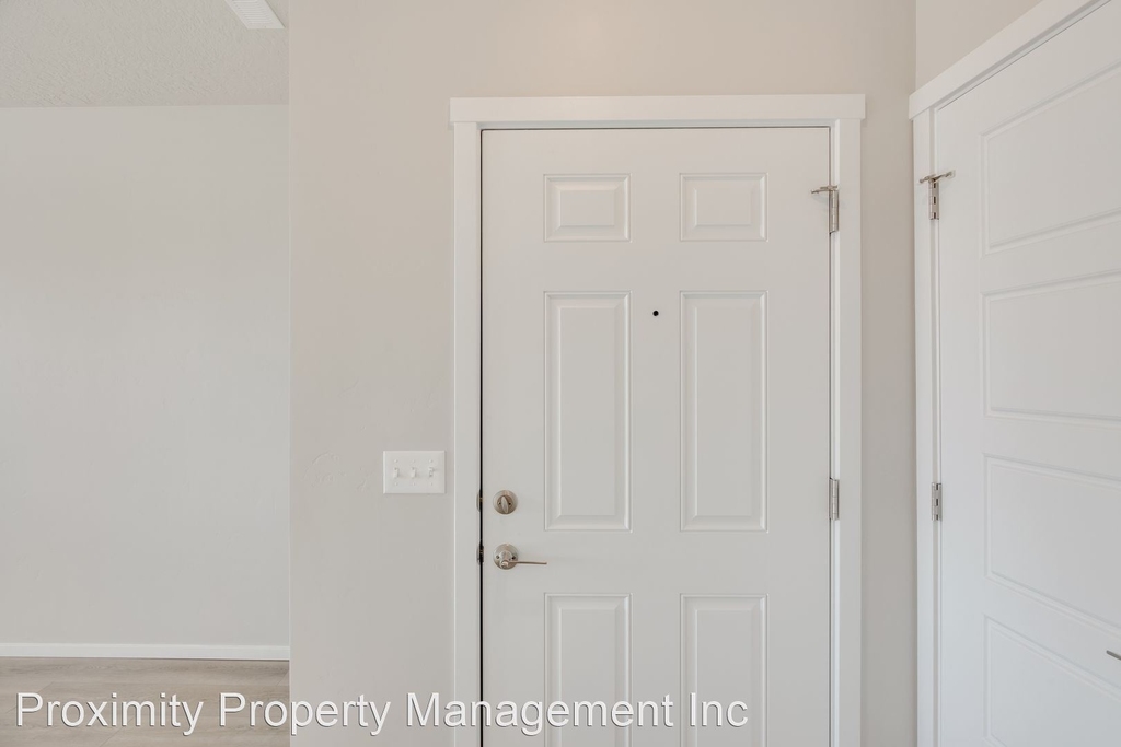 4820-4924 W. Ladle Rapids Drive - Photo 2