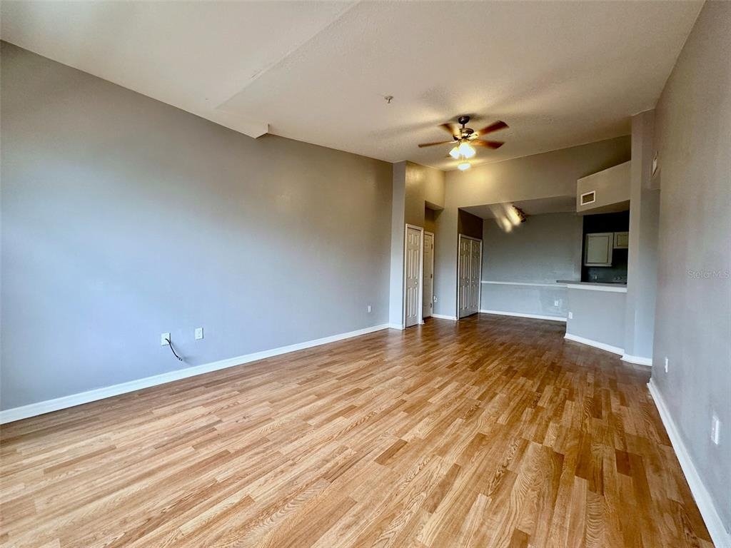 5578 Metrowest Boulevard - Photo 3