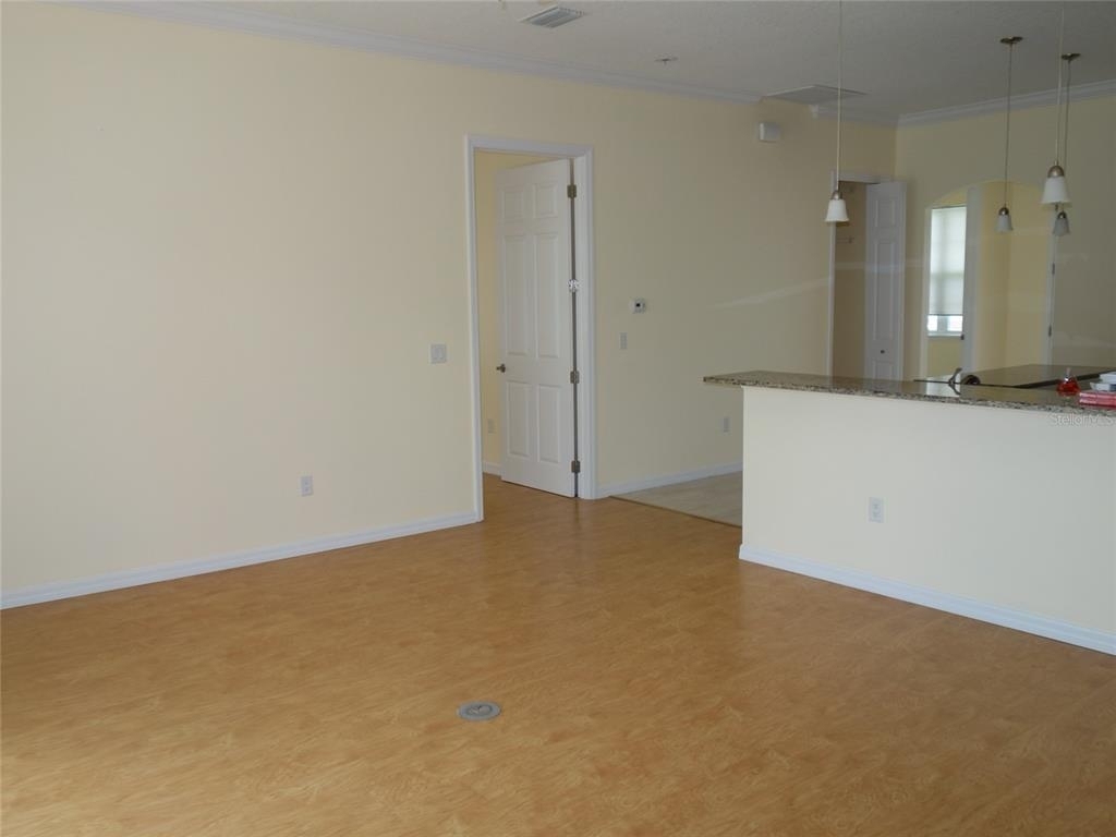 635 Kenneth Way - Photo 15