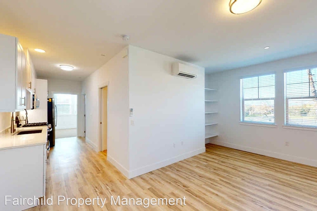 2605 La Gracia Circle - Photo 0