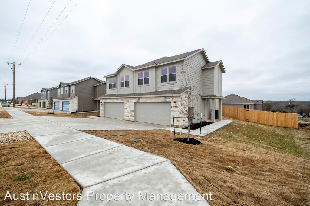 1708 & 1710 Davidson Ranch - Photo 1