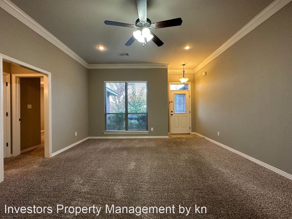 6110 Ironwood Lane - Photo 4