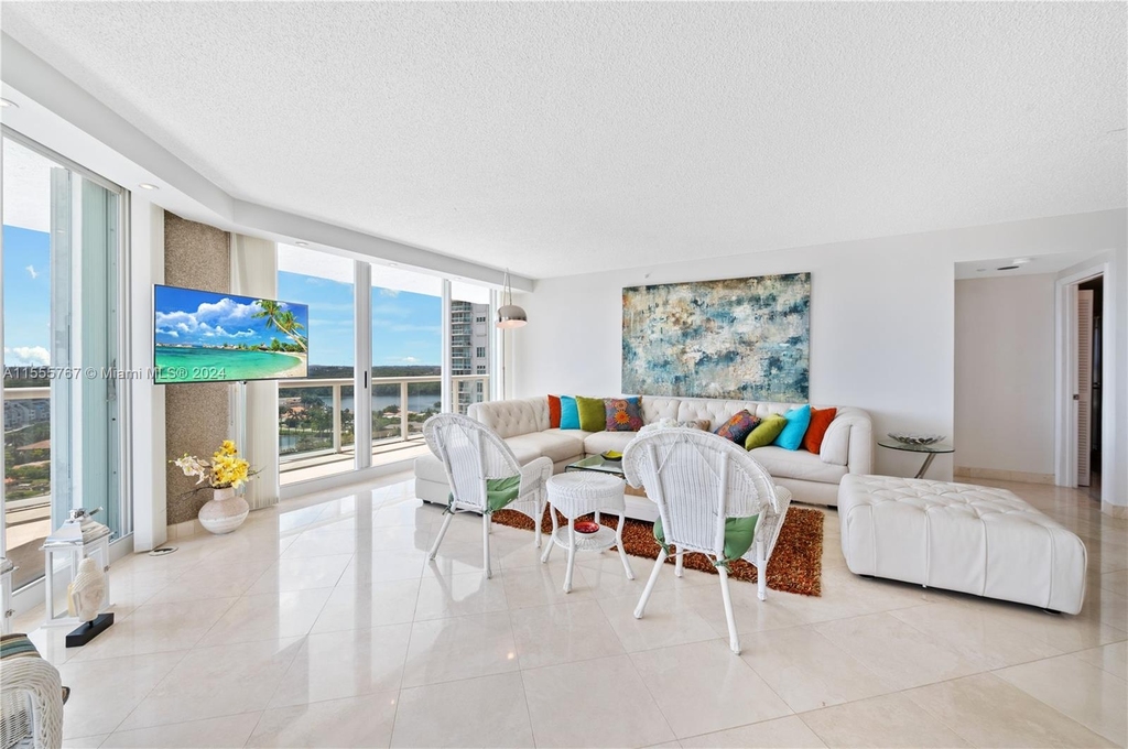 16400 Collins Ave - Photo 3