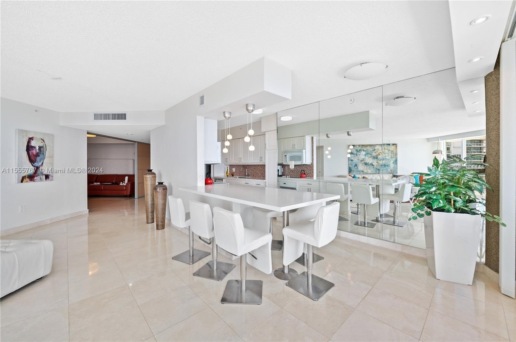 16400 Collins Ave - Photo 9