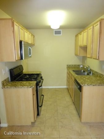 4735 Amber Lane #3 - Photo 3