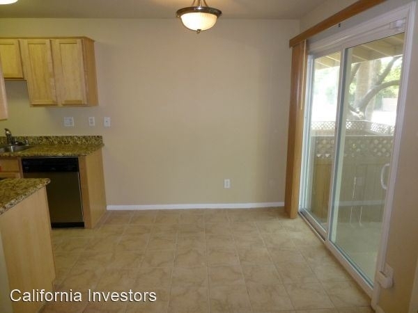 4735 Amber Lane #3 - Photo 2