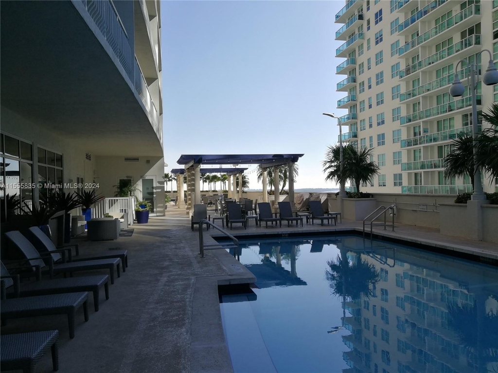 1200 Brickell Bay Dr - Photo 35