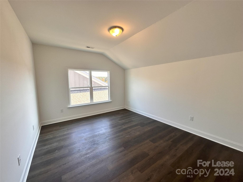 4628 Kobus Court - Photo 22