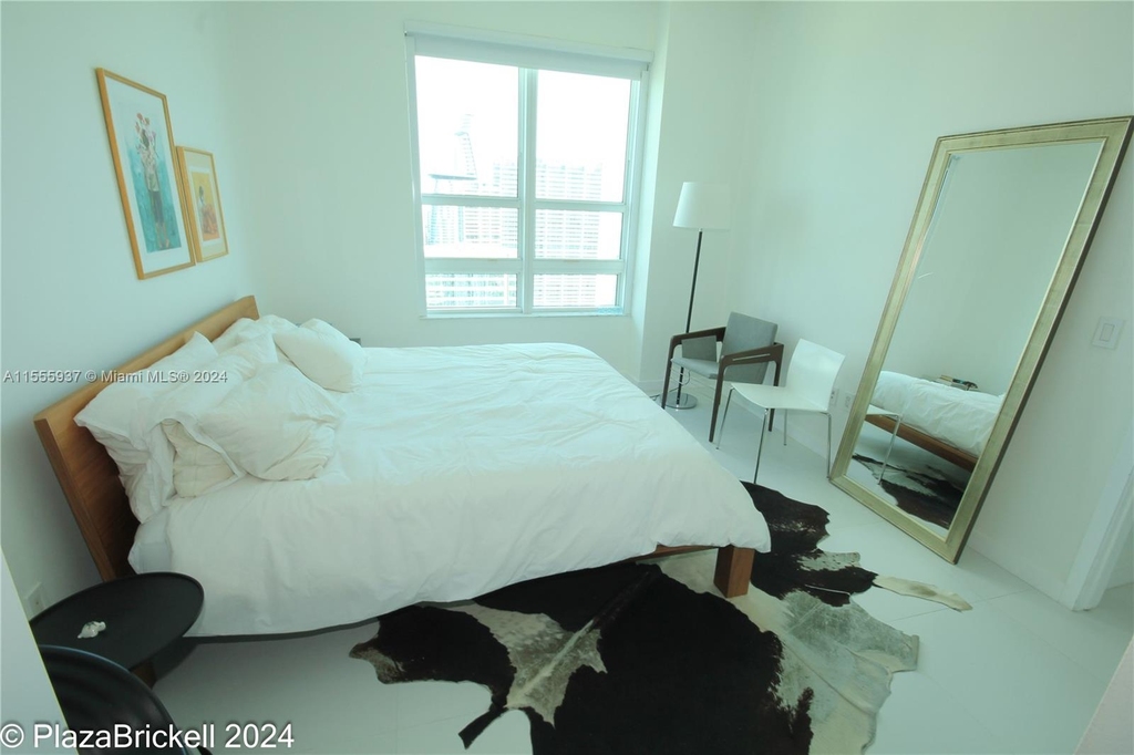 950 Brickell Bay Dr - Photo 33