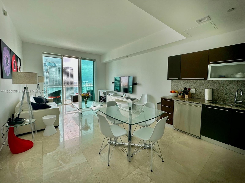 950 Brickell Bay Dr - Photo 1