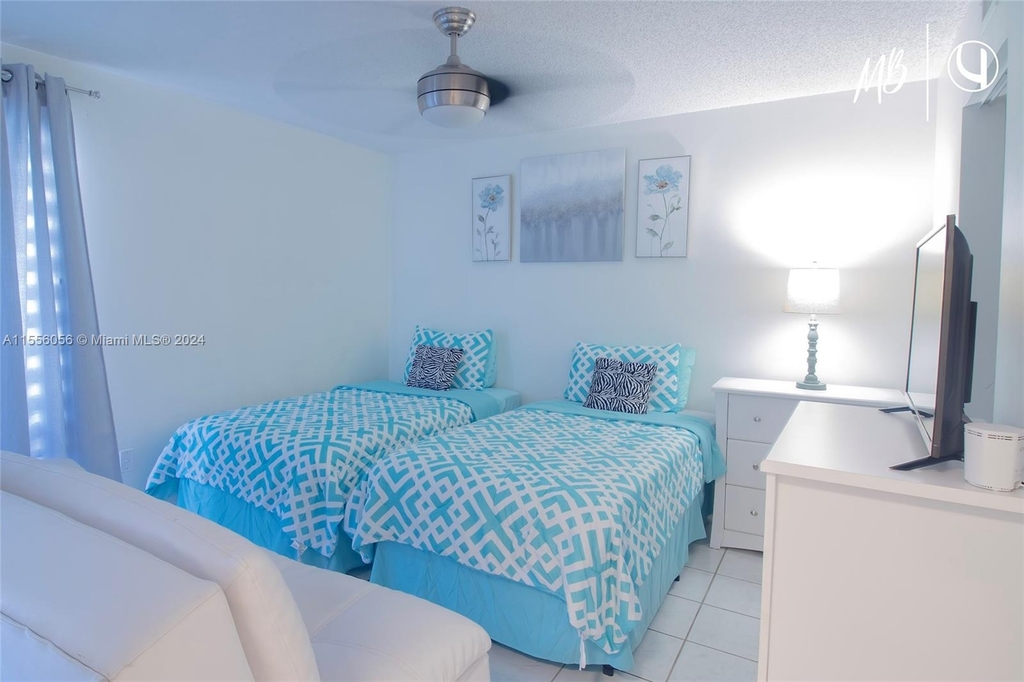 17801 N Bay Rd - Photo 18