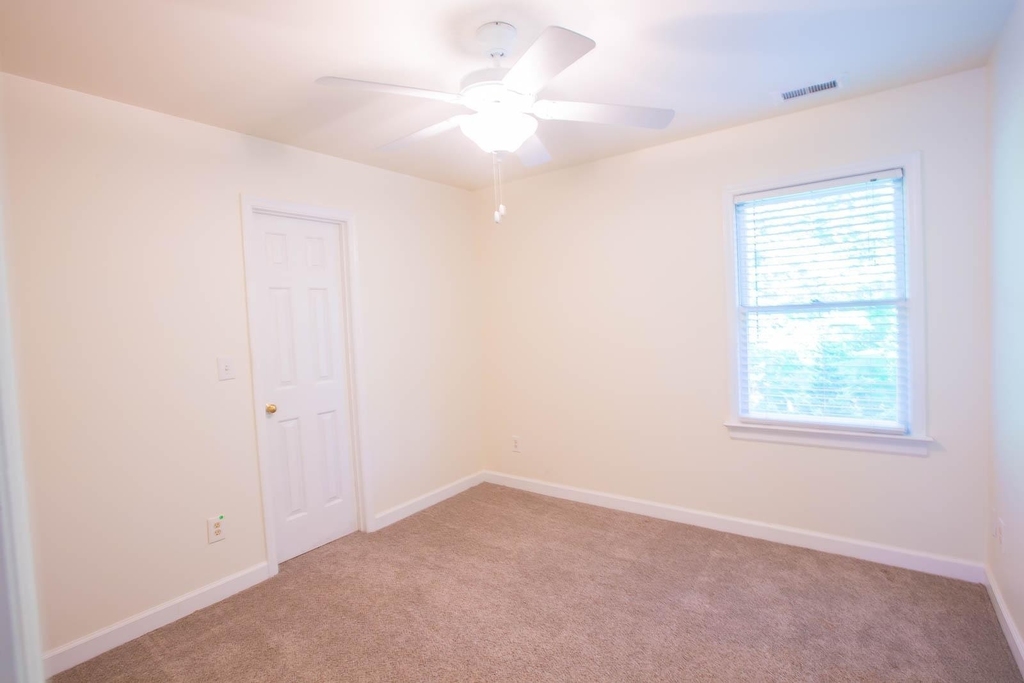 102 Parkcanyon Lane - Photo 10