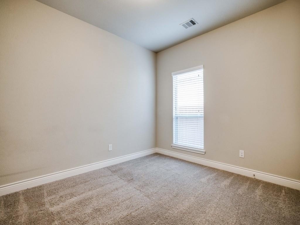 2150 Winsbury - Photo 9