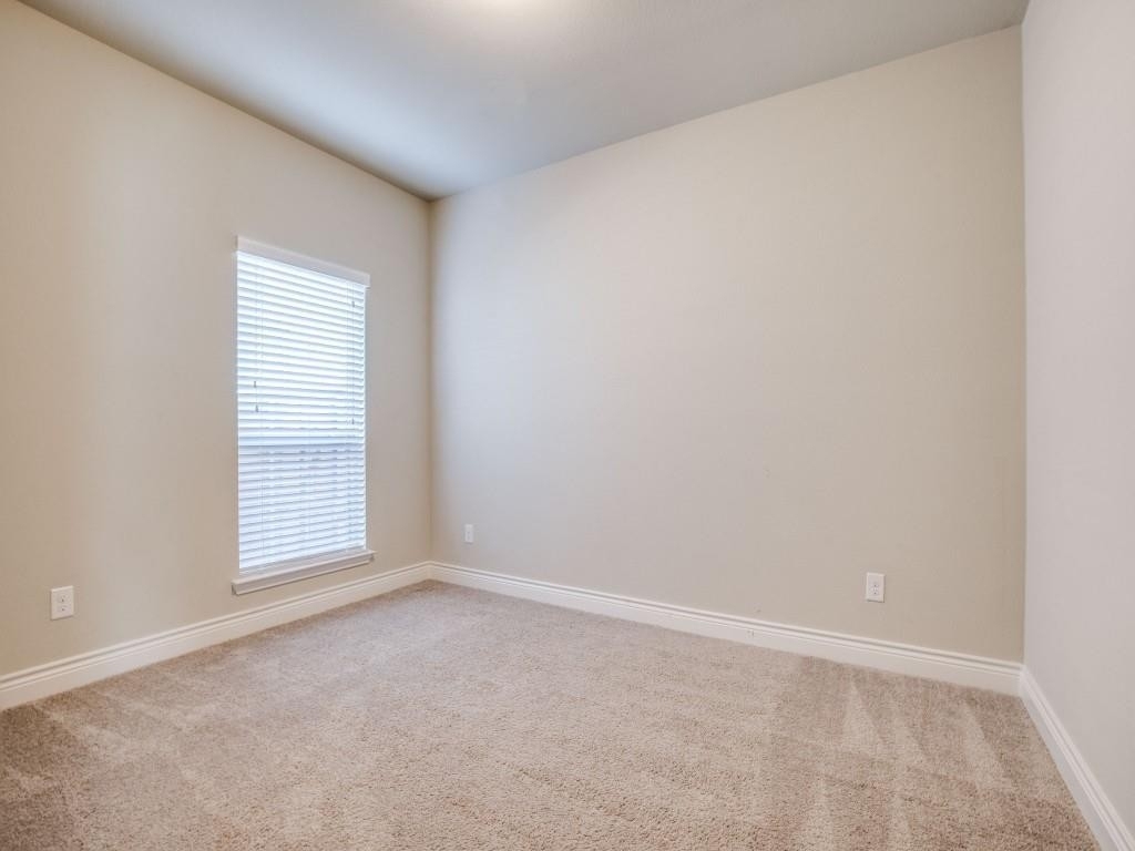 2150 Winsbury - Photo 10