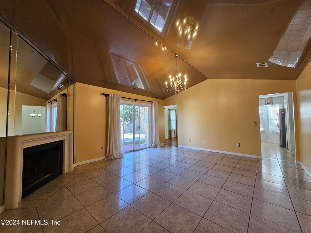 6955 W Huntington Woods Circle - Photo 5