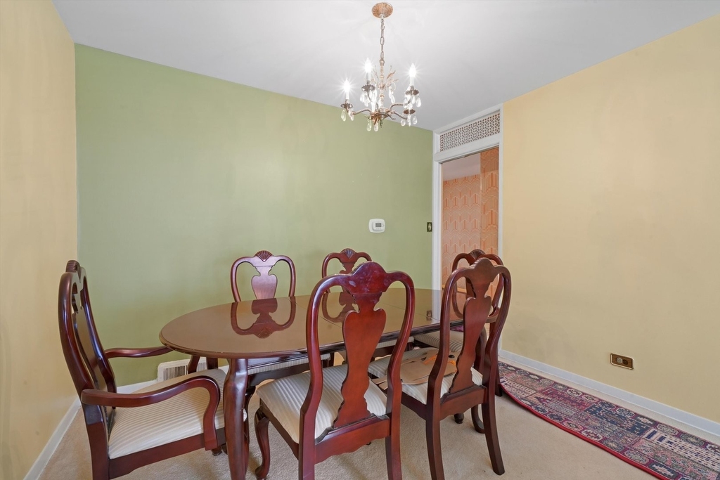 2531 W Howard Street - Photo 4