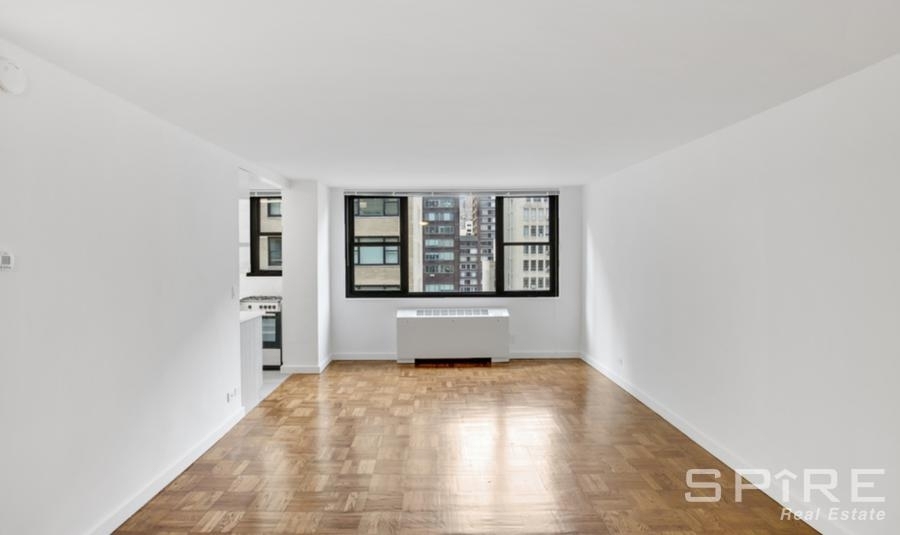 West 58th Street - Photo 3