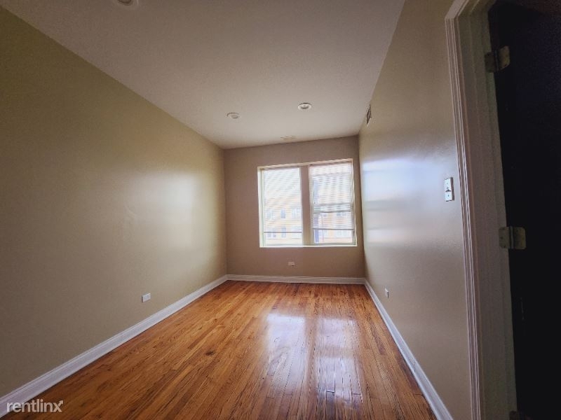 5646 W North Avenue 3f - Photo 3