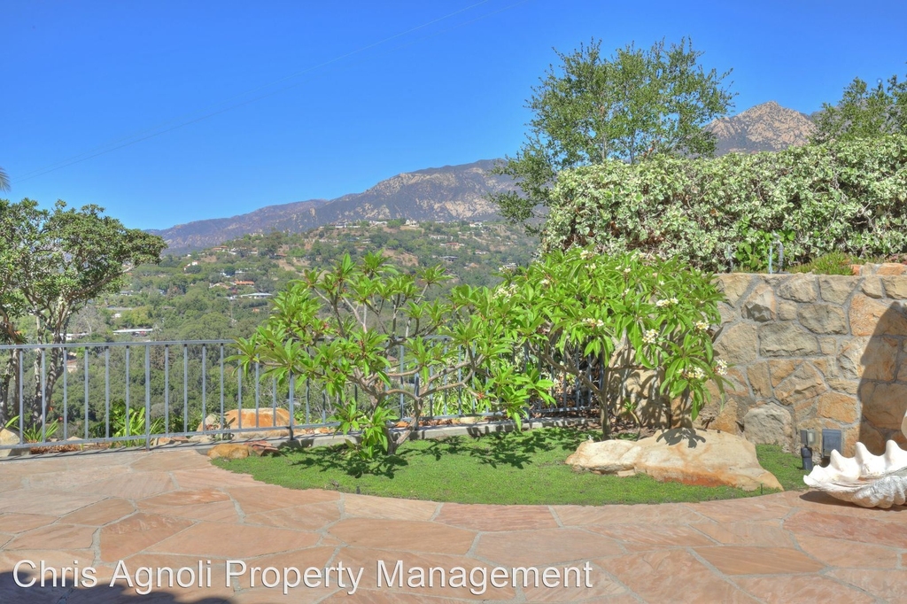 2360 Foothill Rd #d - Photo 32